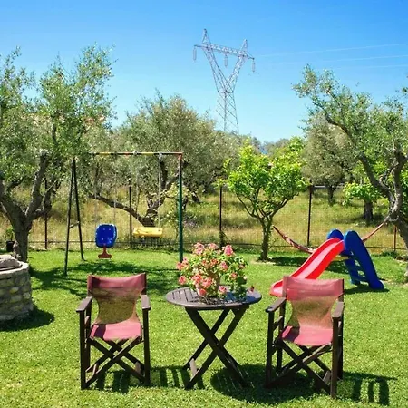 Appartamento Petros Garden Ηouse *