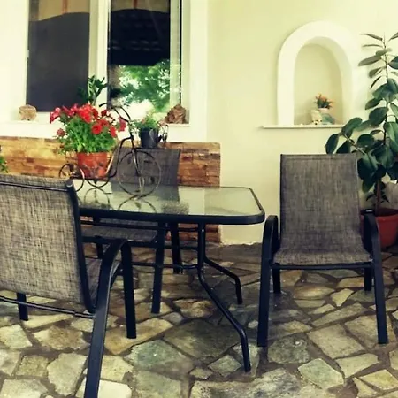 Petros Garden Ηouse Appartamento *