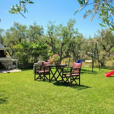 Appartamento Petros Garden Ηouse *