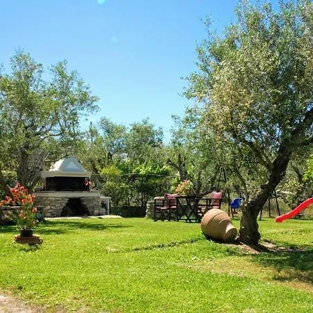 Petros Garden Ηouse Appartamento Gaitani